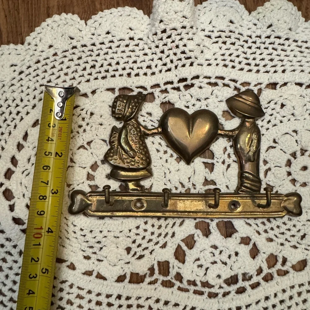 Vintage 80’s Brass Upper Deck Co Boy/Girl Country Heart Key Holder